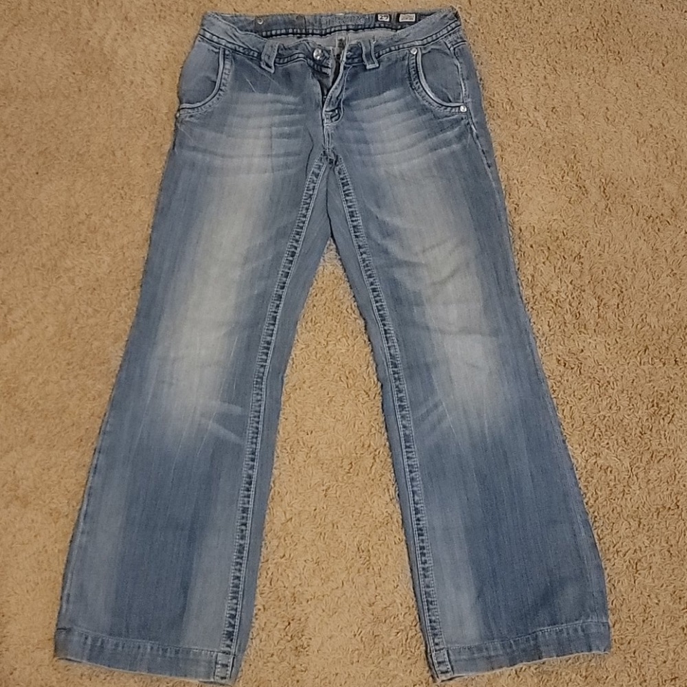 Womans Miss Me Jeans Size 29